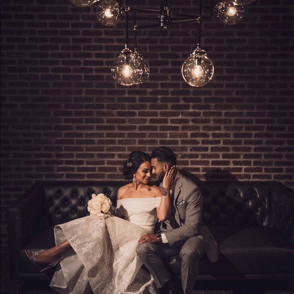 Bronx & Banco Tulip Lace Bridal Gown